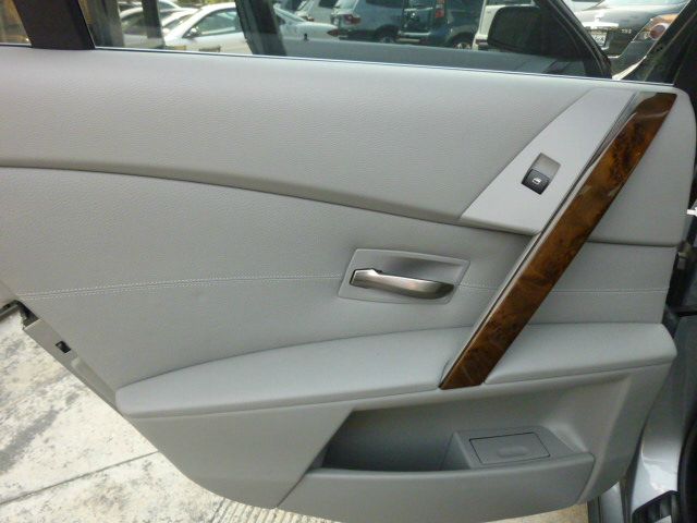 2006 BMW 5 series Luxury Premier