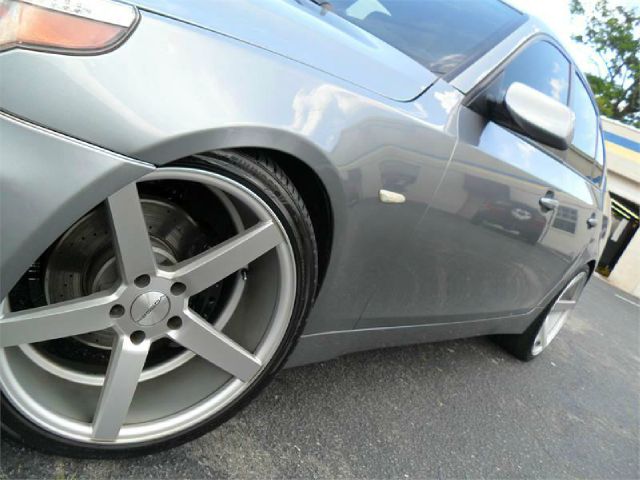 2006 BMW 5 series Luxury Premier