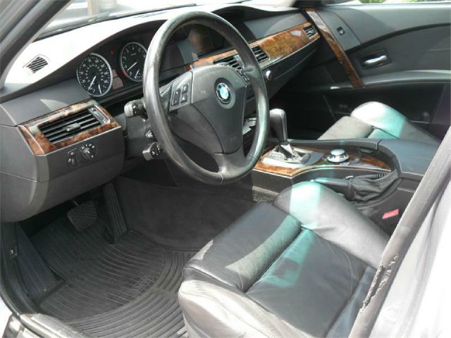 2006 BMW 5 series Luxury Premier