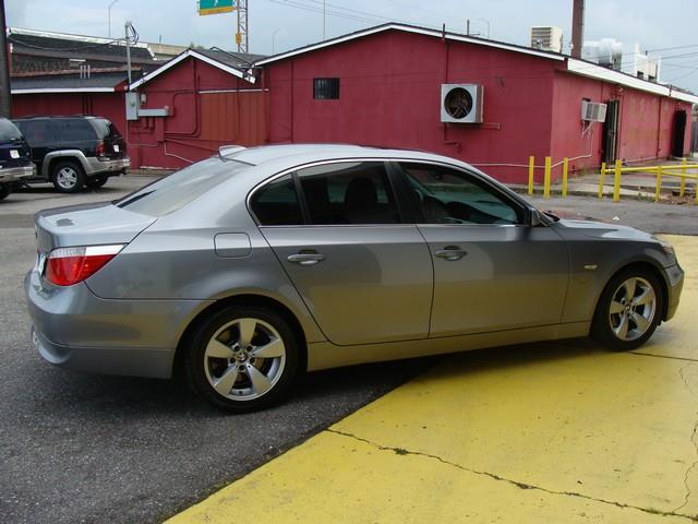 2006 BMW 5 series Base