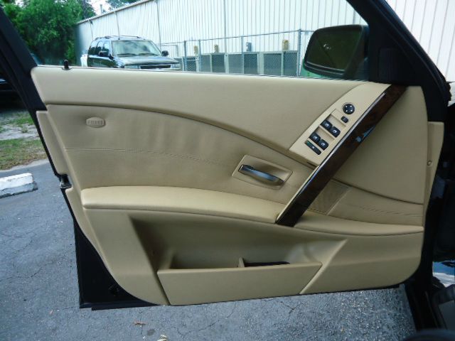 2006 BMW 5 series Luxury Premier