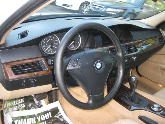 2006 BMW 5 series Luxury Premier