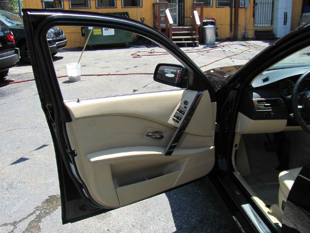 2006 BMW 5 series Luxury Premier