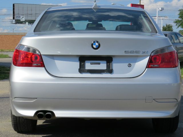 2006 BMW 5 series Luxury Premier