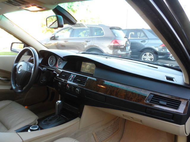 2007 BMW 5 series Luxury Premier