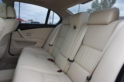 2009 BMW 5 series Base