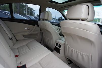 2009 BMW 5 series Base