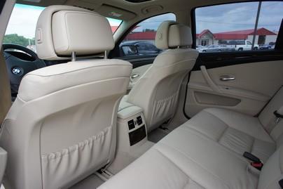 2009 BMW 5 series Base