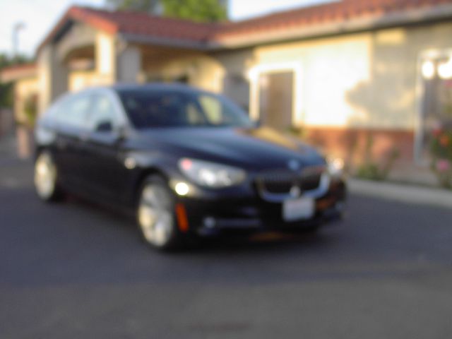 2010 BMW 5 series XLS AWD 4 WD