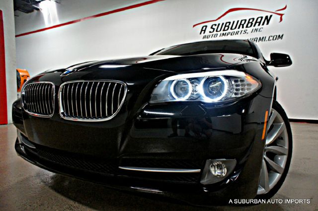 2011 BMW 5 series LX ..low Miles.. Free Warranty