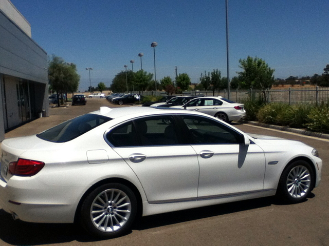 2013 BMW 5 series XLS AWD 4 WD