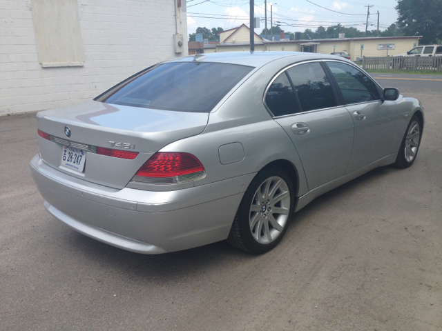 2002 BMW 7-Series XLT 4x4 W/leather