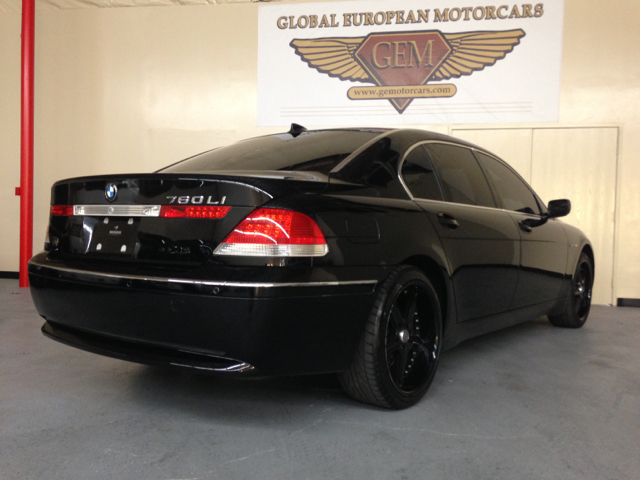 2003 BMW 7-Series 4dr Tiptronic