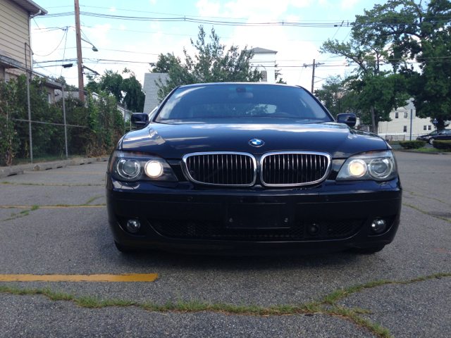 2007 BMW 7-Series Recreational