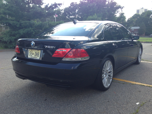 2007 BMW 7-Series Recreational