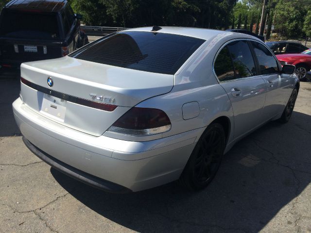 2002 BMW 7 series XLT 4x4 W/leather