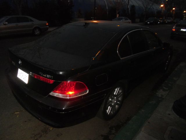 2002 BMW 7 series XLT 4x4 W/leather