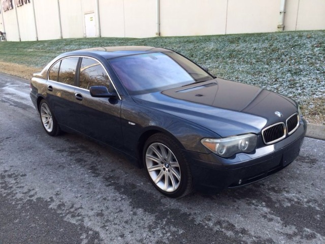 2003 BMW 7 series XLT 4x4 W/leather