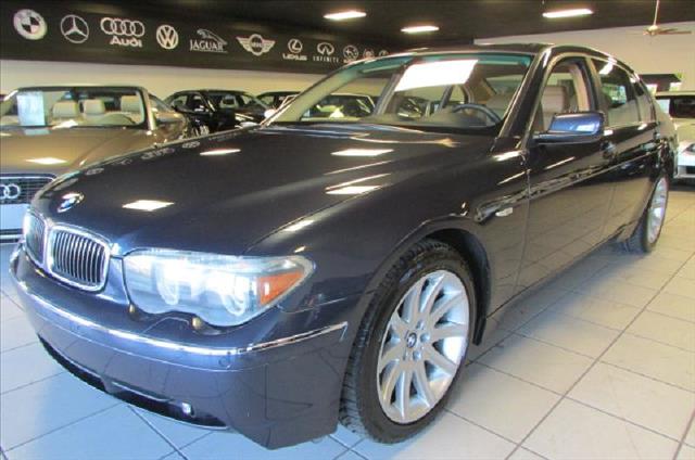 2004 BMW 7 series 4dr 2.5L Turbo W/sunroof/3rd Row AWD SUV