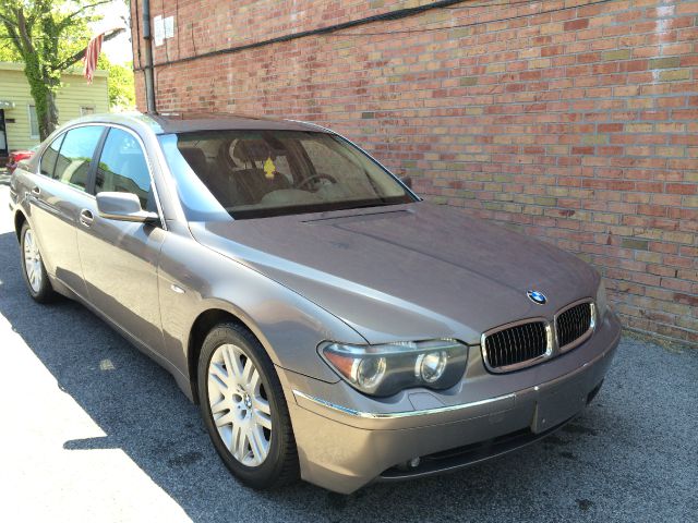 2004 BMW 7 series 4dr 2.5L Turbo W/sunroof/3rd Row AWD SUV