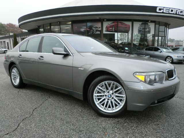 2004 BMW 7 series XLT 4x4 W/leather