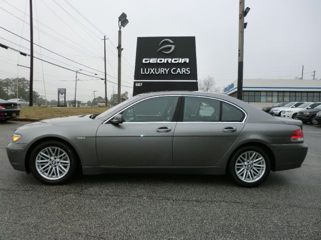 2004 BMW 7 series XLT 4x4 W/leather