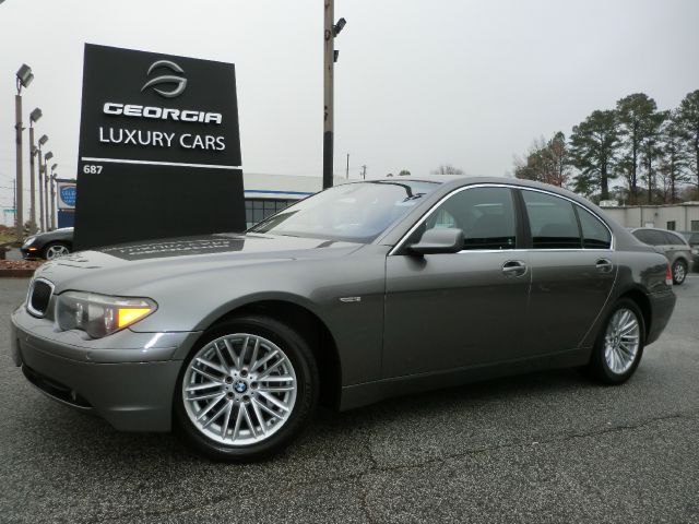 2004 BMW 7 series XLT 4x4 W/leather