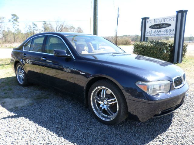 2005 BMW 7 series XLT 4x4 W/leather