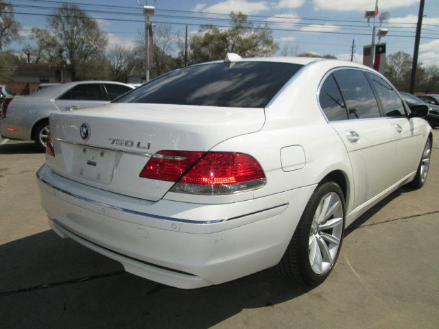 2007 BMW 7 series 3.2 V6 NAV