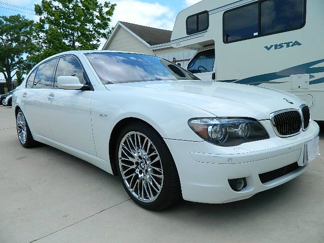 2007 BMW 7 series 4dr 2.9L Twin Turbo AWD W/3rd Row