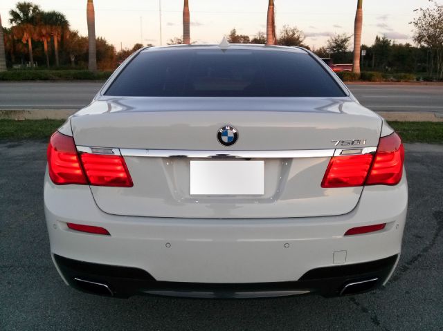 2011 BMW 7 series Unknown