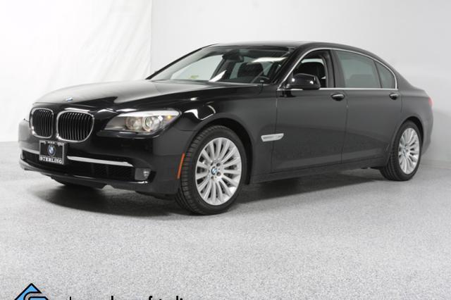 2012 BMW 7 series XLE Sedan 4D