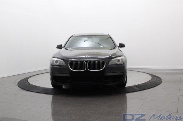 2012 BMW 7 series XLE Sedan 4D