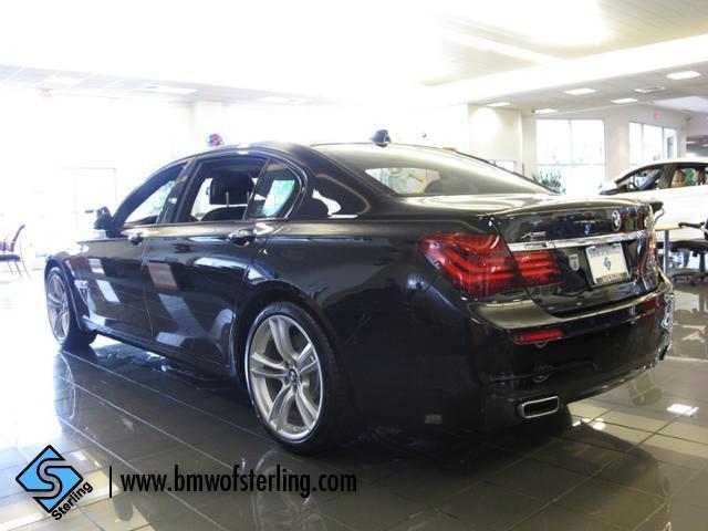 2013 BMW 7 series XLE Sedan 4D
