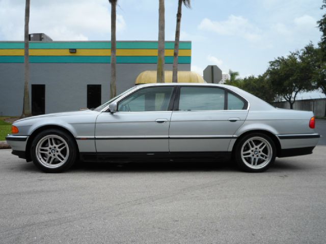 1998 BMW 7 series 740il Sport/navi