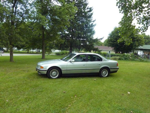 2000 BMW 7 series 3 Quad Coupe 2D