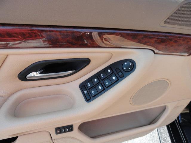 2000 BMW 7 series 4d Wagon AWD