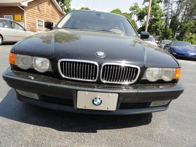 2000 BMW 7 series 4d Wagon AWD