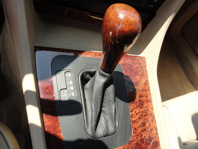 2000 BMW 7 series 4d Wagon AWD