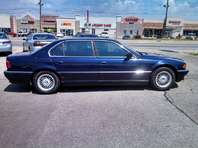 2000 BMW 7 series 3 Quad Coupe 2D