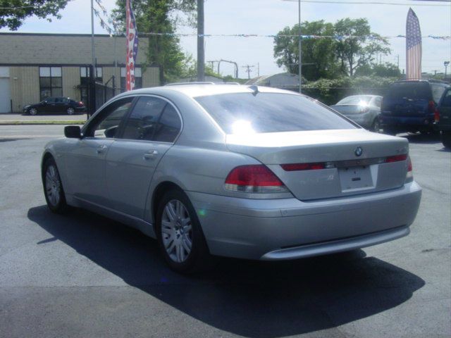 2002 BMW 7 series XLT 4x4 W/leather