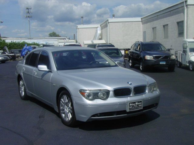 2002 BMW 7 series XLT 4x4 W/leather