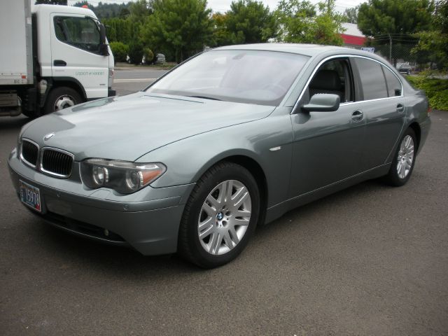 2002 BMW 7 series XLT 4x4 W/leather