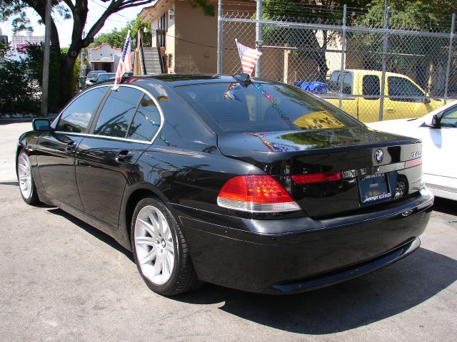 2003 BMW 7 series XLT 4x4 W/leather