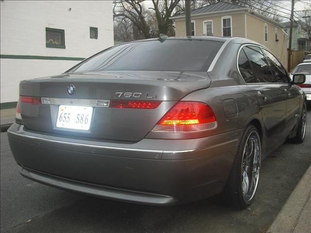 2003 BMW 7 series E320 4matic