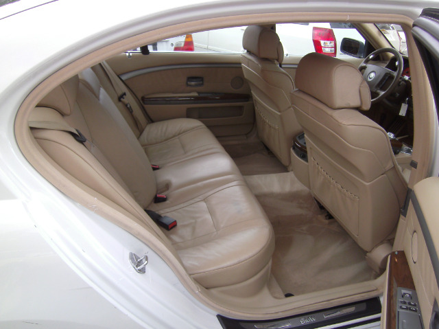 2003 BMW 7 series 2.0T Avant Quattro AWD