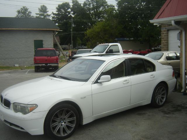 2004 BMW 7 series XLT 4x4 W/leather