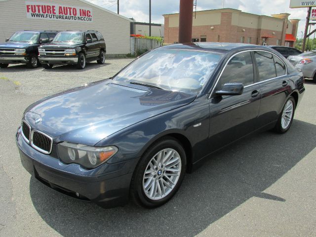 2004 BMW 7 series XLT 4x4 W/leather