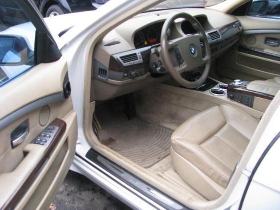 2005 BMW 7 series XLT 4x4 W/leather