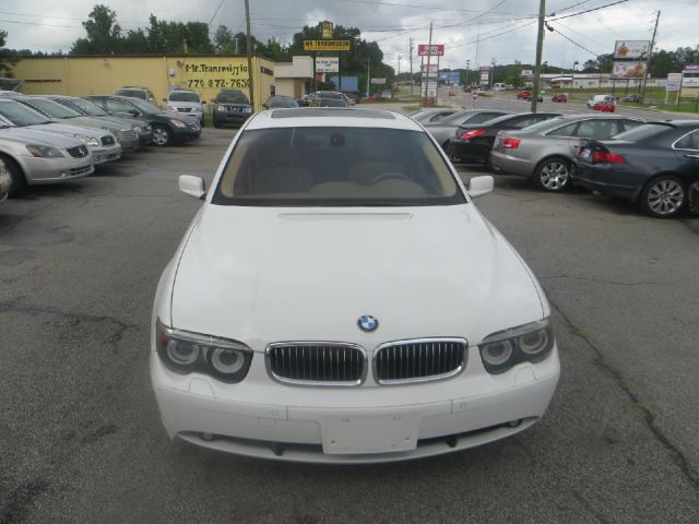 2005 BMW 7 series XLT 4x4 W/leather